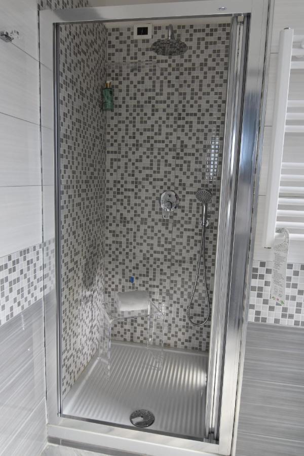 Hotel Calypso Pontecagnano Faiano Exterior foto